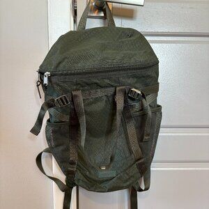 Athleta Excursion Backpack - Aspen Olive